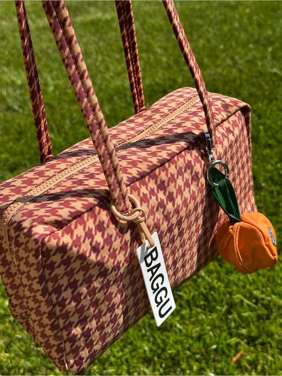 BAGGU Handbags - BAGGU Houndstooth Bowler Bag